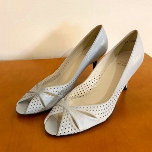 STUART WEITZMAN VINTAGE Peep-Toe Heels in Light Blue